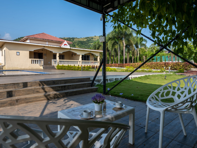 Hill Rock Resort and Villas,a 4BHK Red Roof Villa with private pool